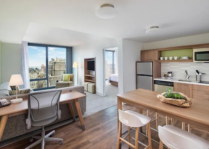 One-Bedroom King Suite